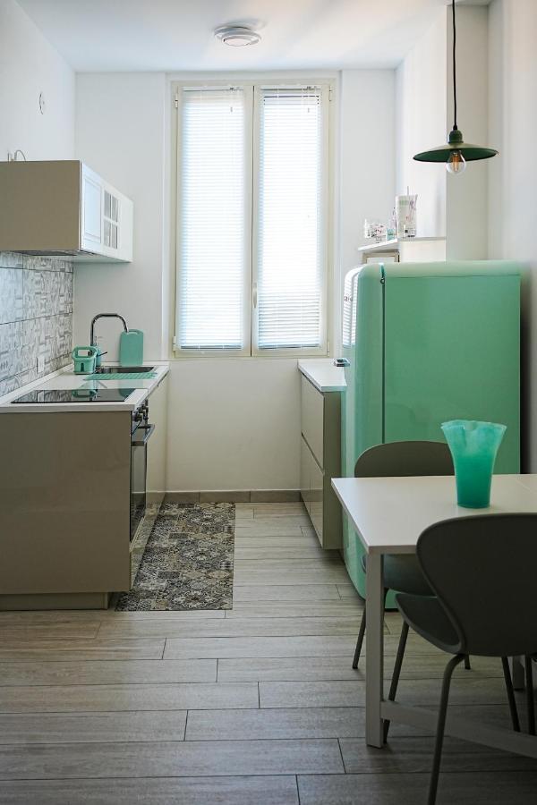 Green Apartment In Milan 10Min From Centralstation Buitenkant foto