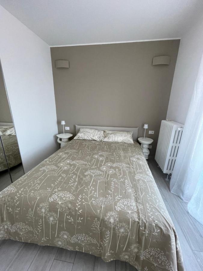 Green Apartment In Milan 10Min From Centralstation Buitenkant foto