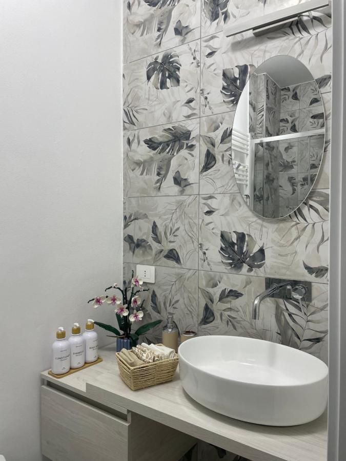 Green Apartment In Milan 10Min From Centralstation Buitenkant foto