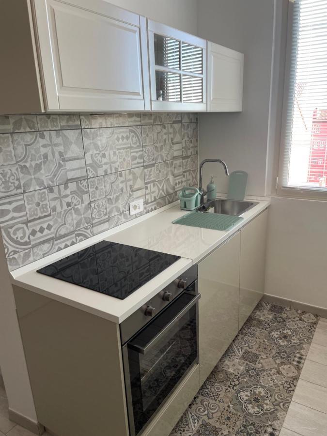 Green Apartment In Milan 10Min From Centralstation Buitenkant foto