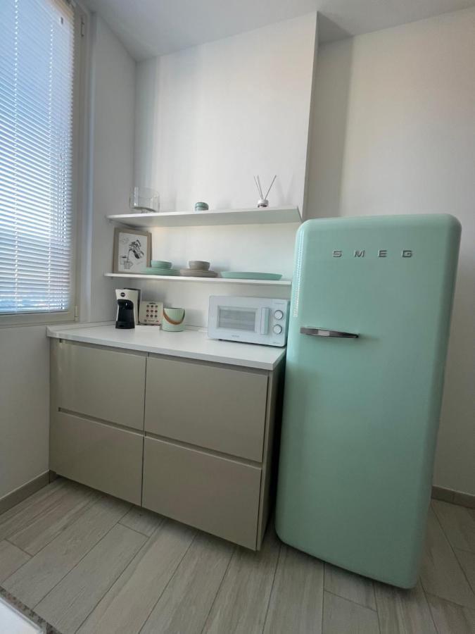 Green Apartment In Milan 10Min From Centralstation Buitenkant foto