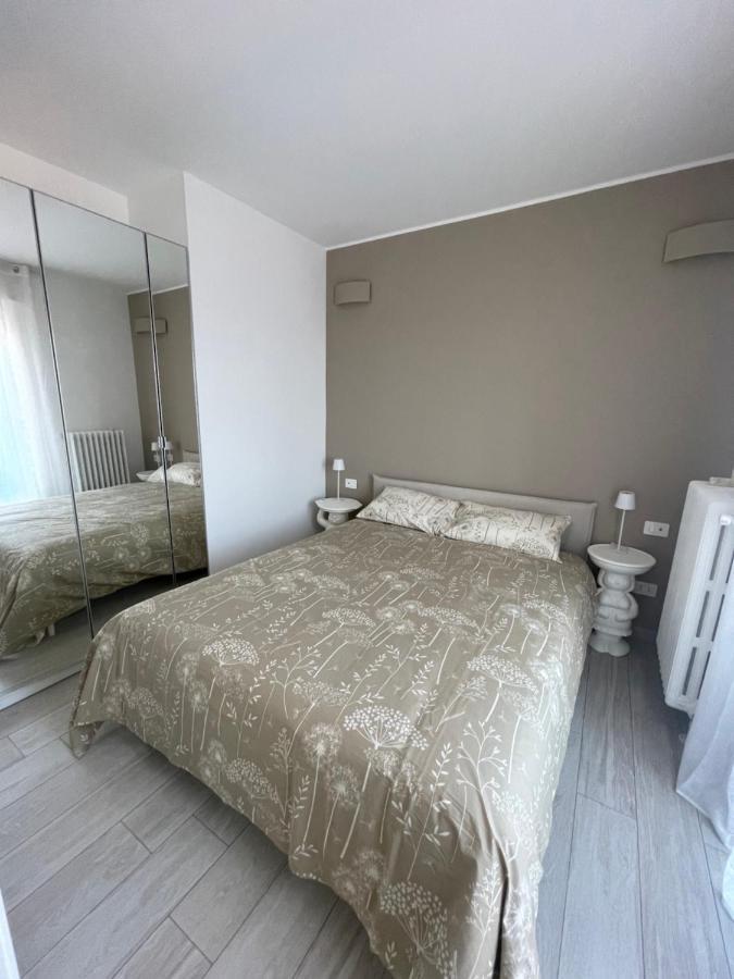 Green Apartment In Milan 10Min From Centralstation Buitenkant foto